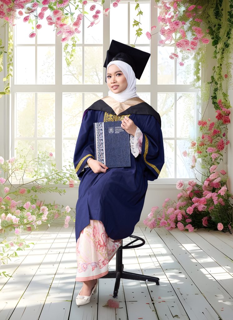 Graduation Photoshoot In Studio Convocation 2 Graduation Photoshoot In Studio Convocation 1