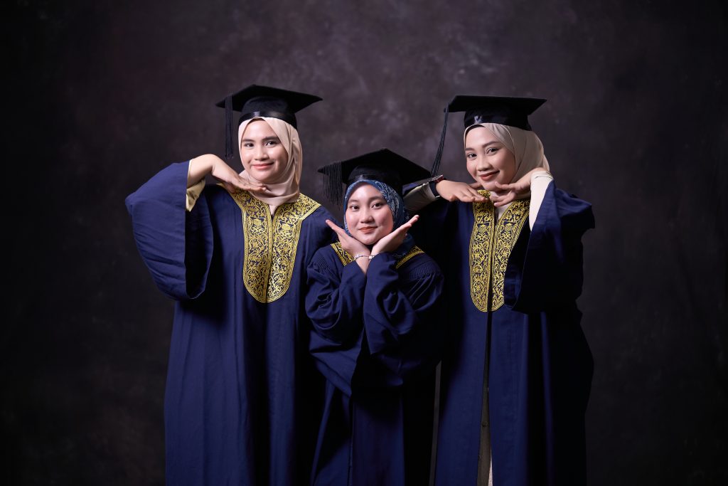 Graduation Photoshoot In Studio Convocation 8