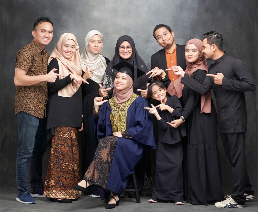 Kelebihan rakaman foto graduasi secara Unlimited photoshoot session 4