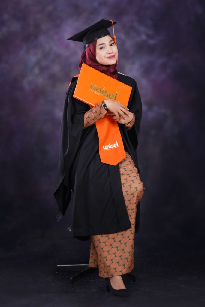 harga pakej graduasi photo in studio shah alam kedai foto gambar